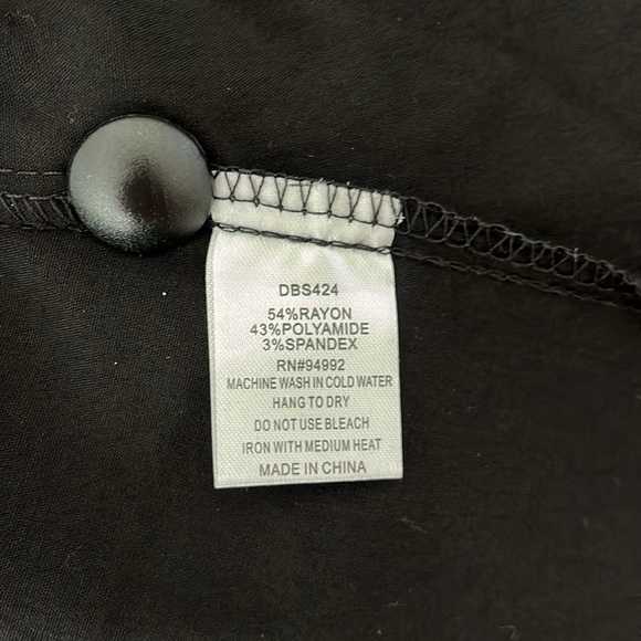 NWT Patrizio Luca Milano Women’s Black Blouse, Size Medium! - Picture 10 of 11